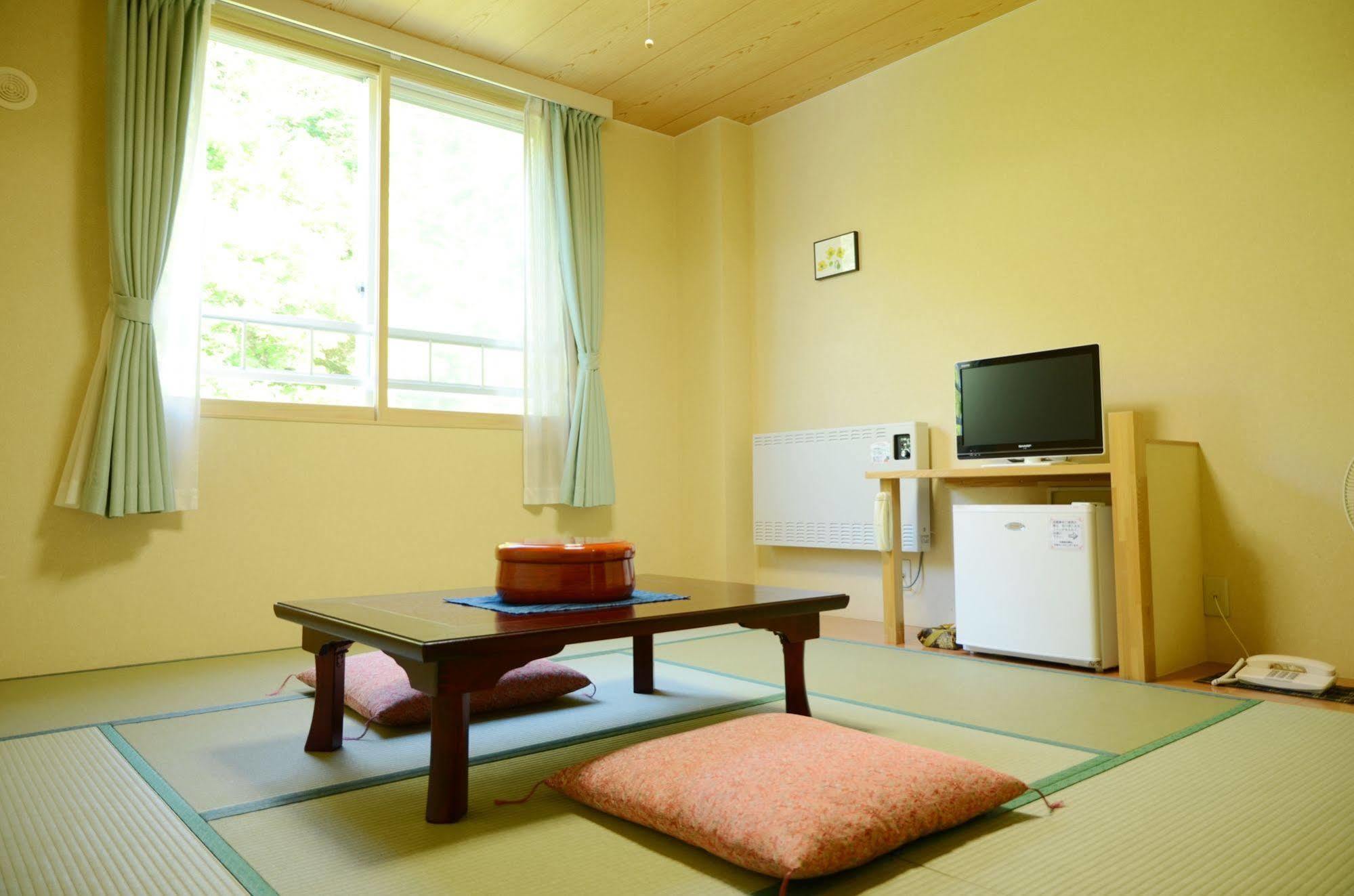 Tanakaya Hinageshikan Rishiri Exteriör bild